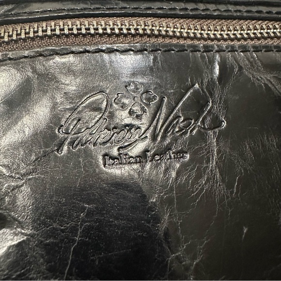 Patricia Nash Italian Leather Black Clutch Ipad Envelope Pouch Wallet Purse - Picture 4 of 5